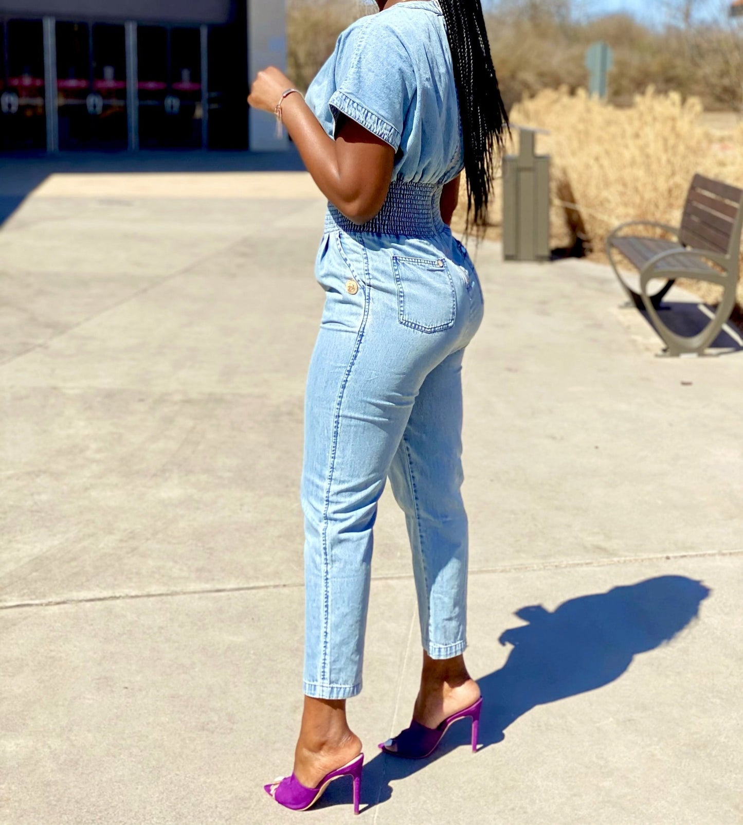 V neck jumpsuit(light wash denim)