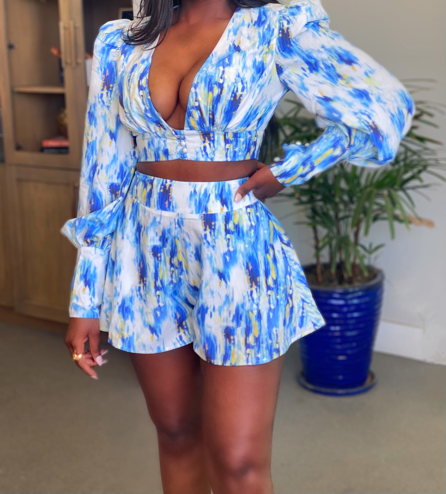 Multi color short set