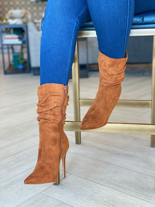 Mid calf boots(Tan)