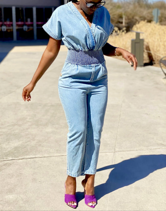 V neck jumpsuit(light wash denim)